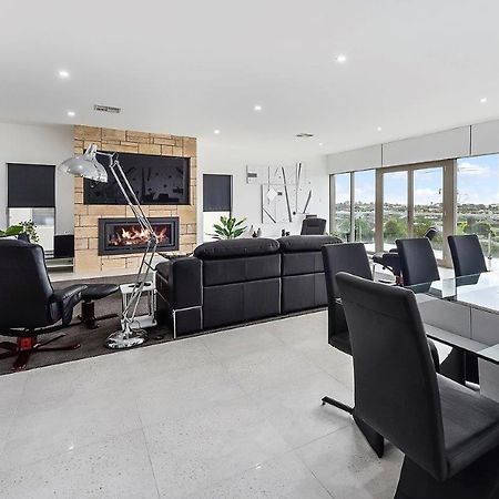 Kennedy Executive Townhouse Apartment Mount Gambier Ngoại thất bức ảnh